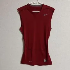 Nike Pro Combat Dri-FIT タンクトップ