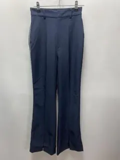 MOUSSYセンタープレススリット　サイドラインフレアパンツ