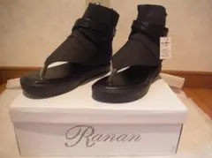 【未使用】Ranan　トングブーツ　S（22.0~23.0cm相当）　黒のサムネイル