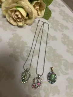 ハート型ペンダントネックレス2点&チャーム☆★キラキラセット