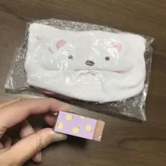 スミッコグラシ新品未使用すみっコぐらし開運ミニ巾着しろくま消しゴムとんかつ