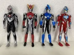 ウルトラマンロッソフレイム　ブルアクア　オーブ　ギンガ　4体セット