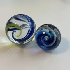 ガラス玉 2個 置物
