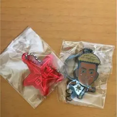 関口メンディー首振りストラップ