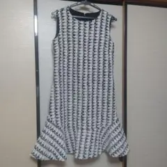 トゥービーシックノースリーブワンピース