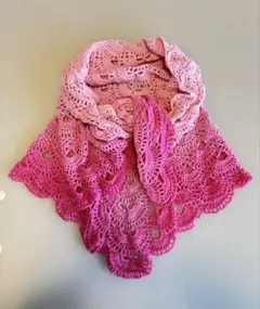 三角・バレエショール　海外輸入糸　綿100% 洗濯可　年中使用可　大判　ピンク系