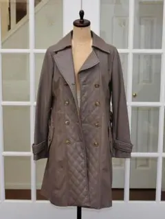 本革のロングコート(ベルト付き)