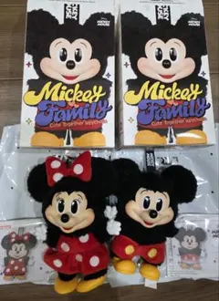 ポップマート　ミッキーファミリー　ミッキー　ミニー　キーチェーン　ぬいぐるみ