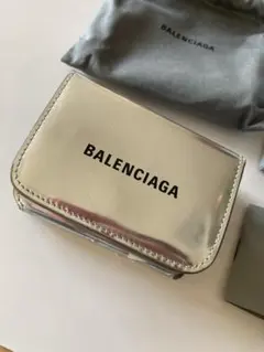 BALENCIAGA シルバー 三つ折り財布　難あり