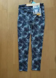 Atsugi 10分丈レギンス L ブラック系花柄