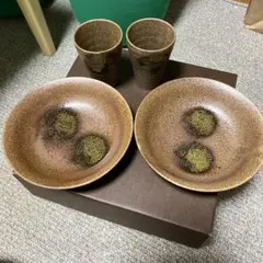 和食器セットのサムネイル