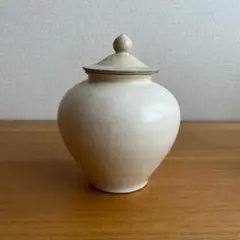 李朝 分院窯 白磁丸壷 本物保証 骨董 - メルカリ