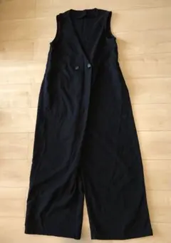 黒 Vネック サロペット・オールインワン