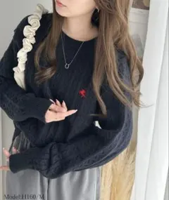 ワンポイント胸刺繍 オーバーサイズ ケーブルニットプルオーバー Lサイズ
