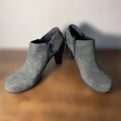 ✨クラークス　ブーティ　ショートブーツ　スエード