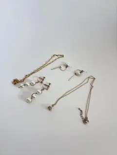パールとゴールドのイヤリング、ネックレス4点セット