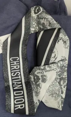 最終値下げ】Christian Dior ミッツァ スカーフ 大森元貴着用 - メルカリ