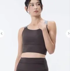 SUKALA ベーシッククロスロゴブラトップ Mサイズ - メルカリ