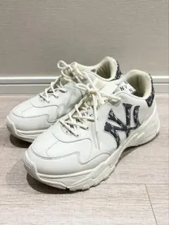 MLB NY Yankees スニーカー ホワイトのサムネイル