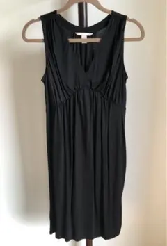 【新品】バナナリパブリックの黒ノースリーブワンピース　XSサイズ