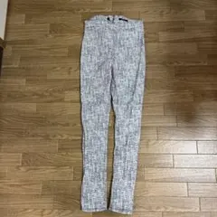 EMODA スキニーパンツ ホワイトとブラックチェック