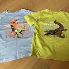 GU 恐竜Tシャツ 2枚セット 120モササウルス　ティラノ