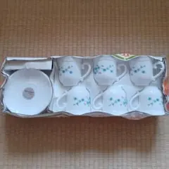 Arcopal 青い花模様 カップ6個 ソーサー6枚