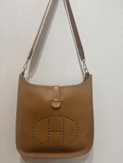 訳あり格安】エルメス エヴリン PM オレンジ ストラップ無し/修理履歴