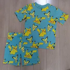 H&M　ピカチュウ、ピチュウ　セットアップ　134センチ