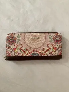 Desigual 長財布のサムネイル