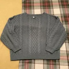 深緑ケーブルニット 長袖セーター