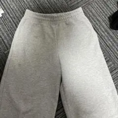 UNIQLOグレー スウェットパンツ Mサイズ