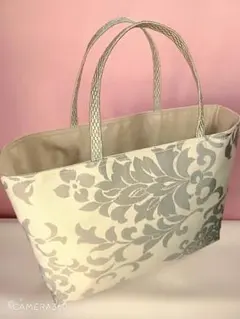 帯　トートバック　刺繍　帯リメイク　着物　帯締め　刺繍　絹　唐草模様　名古屋帯