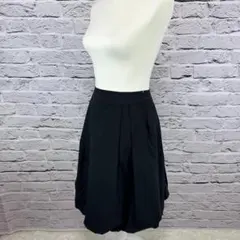 TO BE CHIC　【美品】バルーンスカート　黒　サイズ38　415のサムネイル