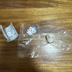 ちいかわ　Hugcmot4 ハチワレ　ラッコ