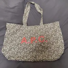 A.P.C. アーペーセー トートバッグ レオパード ヒョウ柄 豹 総柄 ロゴ