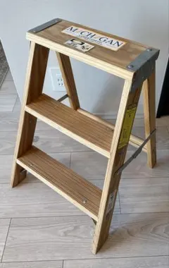 e*i様 廃盤 アメリカ製 ミシガンラダー 木製 脚立 Amazon.co.jp: 【ミシガンラダー HOME USE 高さ152cm/5フィート