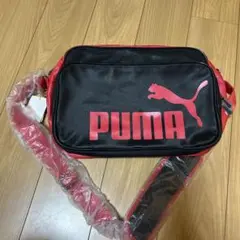 PUMA ショルダーバッグ スポーツバッグ　エナメル　ハニカム柄