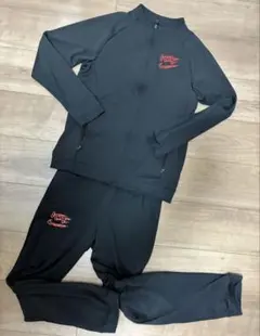 Nike ジャージ セットアップ