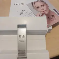 新品　DIOR CAPTURE LE SERUM 30ml 美容液