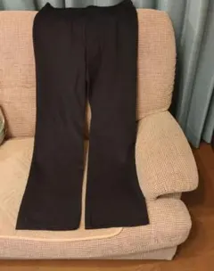 ストレッチ素材 ウエスト総ゴム 黒 ストレートパンツ Ｌサイズのサムネイル