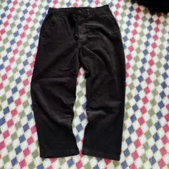 GU　コーデュロイパンツストレートパンツ　ワイドストレート　深緑