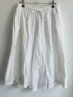 サマンサモスモス　アイボリー　パンツ レース裾