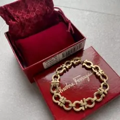 美品　Salvatore Ferragamoフェラガモ ブレスレット