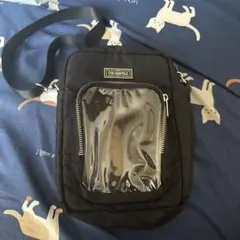 Item thumbnail for item 0024c88f-d316-46dd-90e8-fe3394e60047