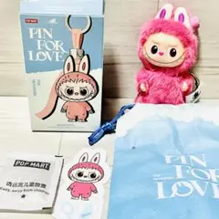 THE MONSTERS PIN FOR LOVE Q