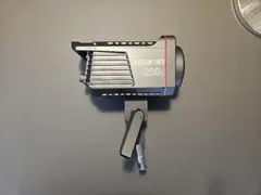 Item thumbnail for item 3a47cc4d-95c8-4c6b-b079-e8a787e11cc6