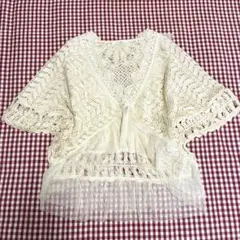 美品　axesfemmeアクシーズ アイボリー レースポンチョ風カーディガン
