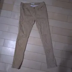 earth music&ecology ベージュ スキニーパンツ M