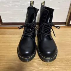 Dr. Martens 8ホール ブーツ ブラック